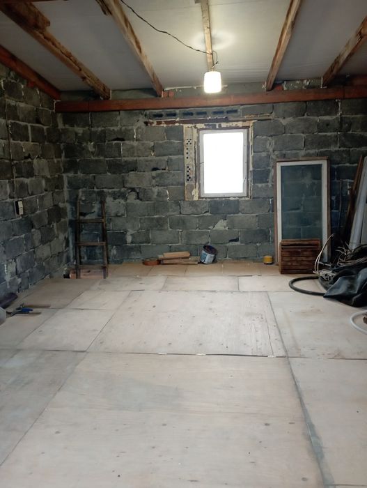 Гараж Двоповерховий