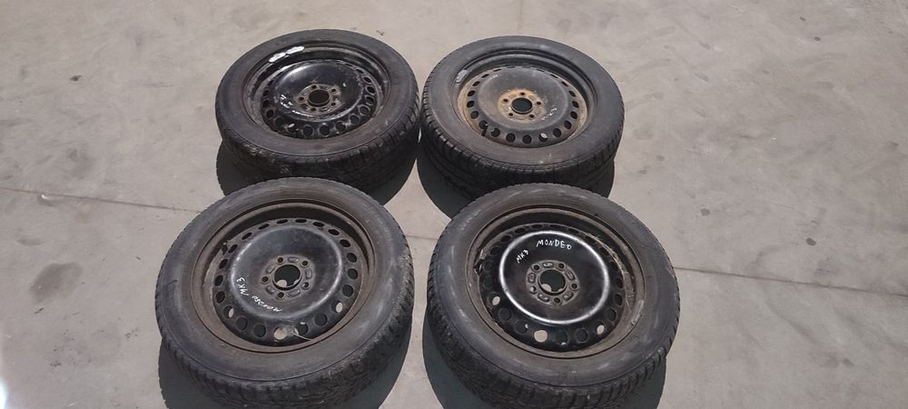 Volvo Ford Focus Mondeo felga stalowa 16 5x108 et 52,5 + opony
