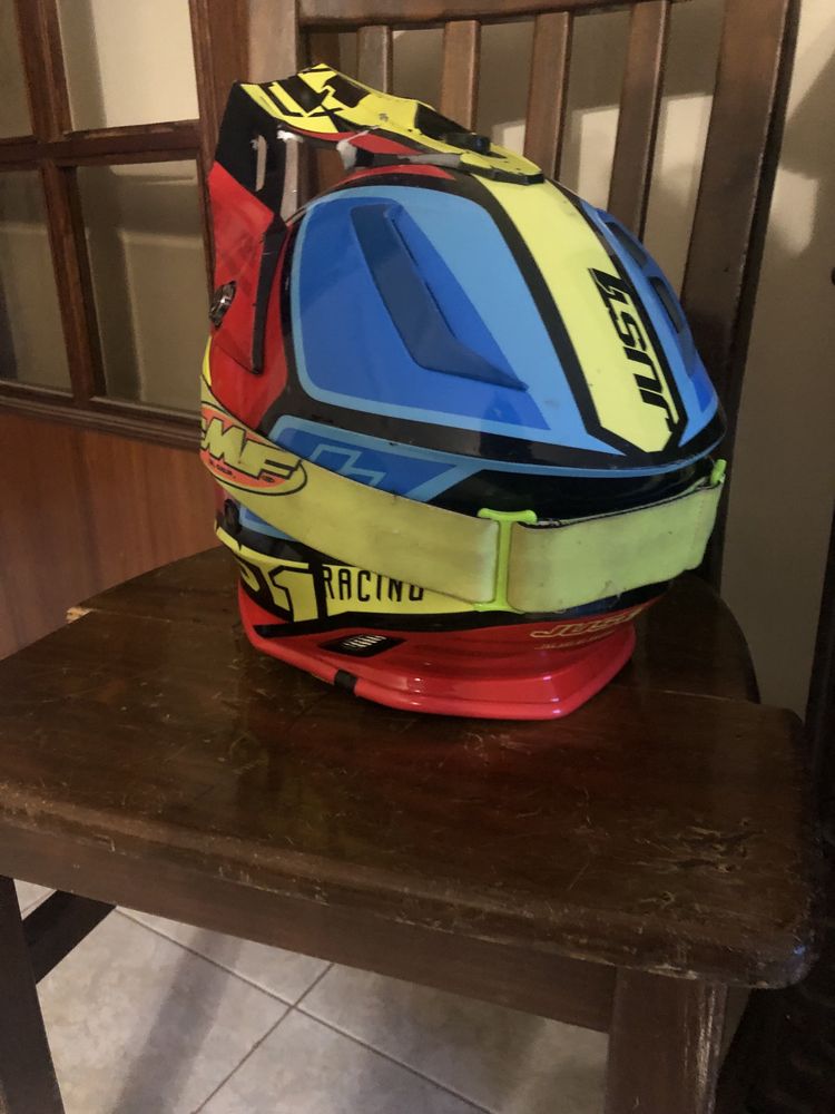 Capacete Just 1 Motocross/Enduro