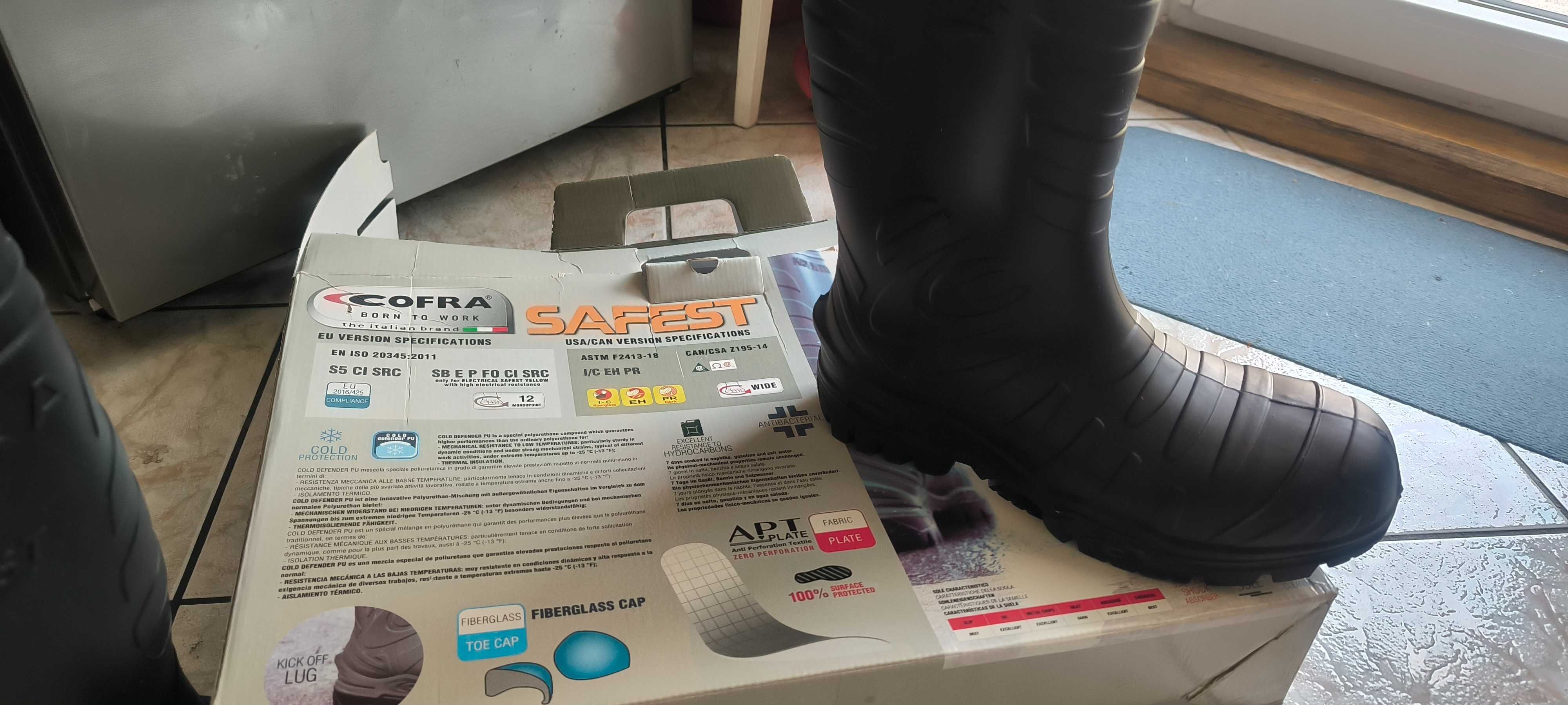 Buty robocze gumowe z podnoskiem Cofra SAFEST BLACK