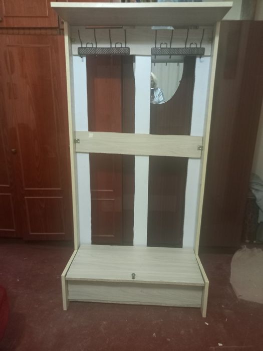 Вешалки 2шт, по 650гр каждая