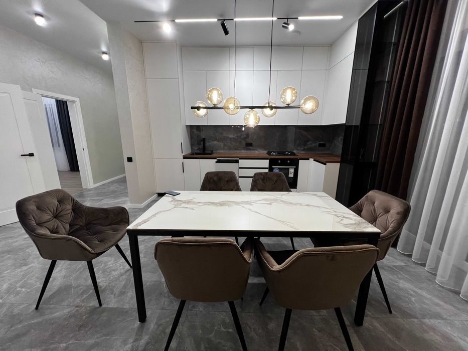 крутий ремонт плюс меблі та техніка, без %, у Ворзелі