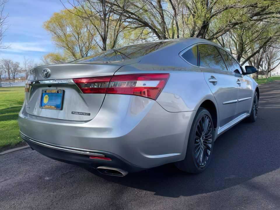 2017 Toyota Avalon