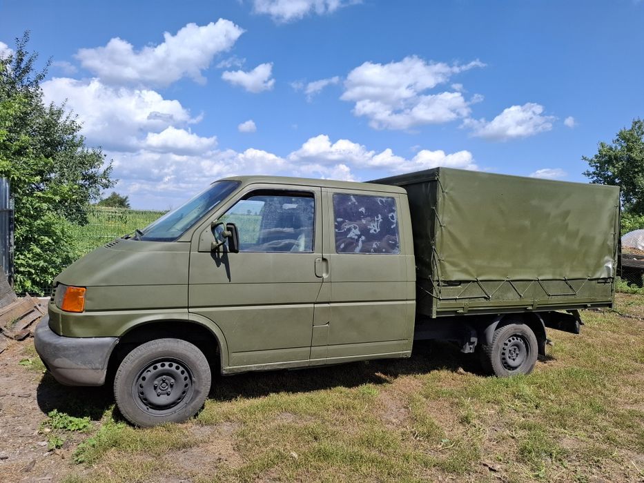 Продам автомобіль Volkswagen T4