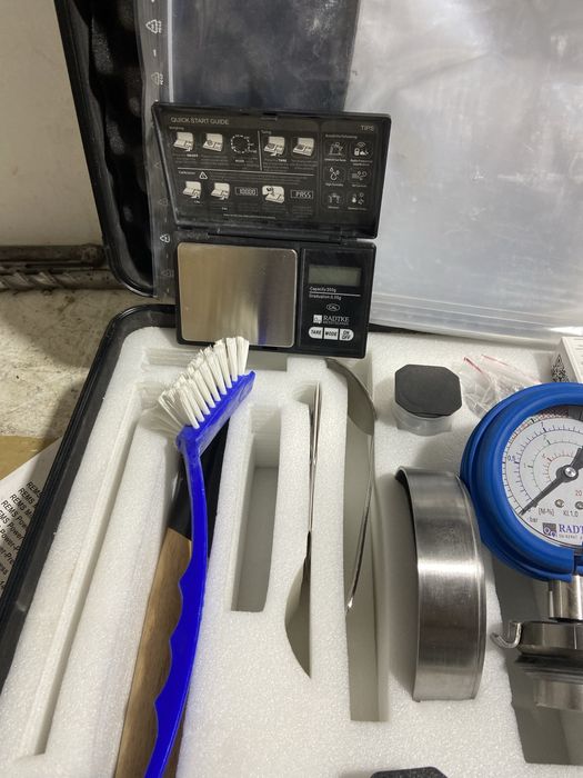 Miernik wilgotności podłoża CM Radtke Messtechnik