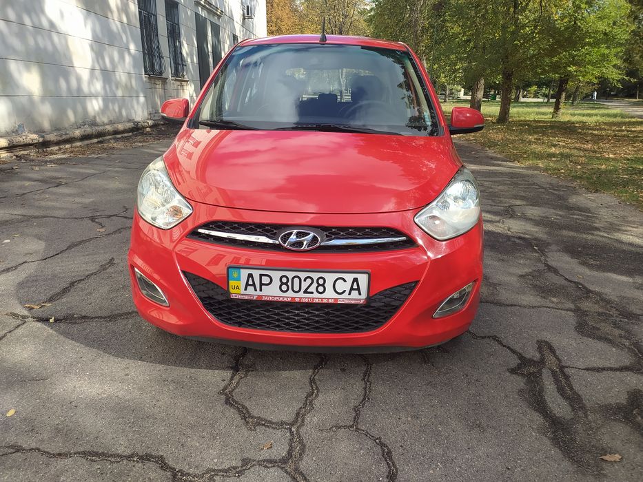 HYUNDAI i 10 Автомат