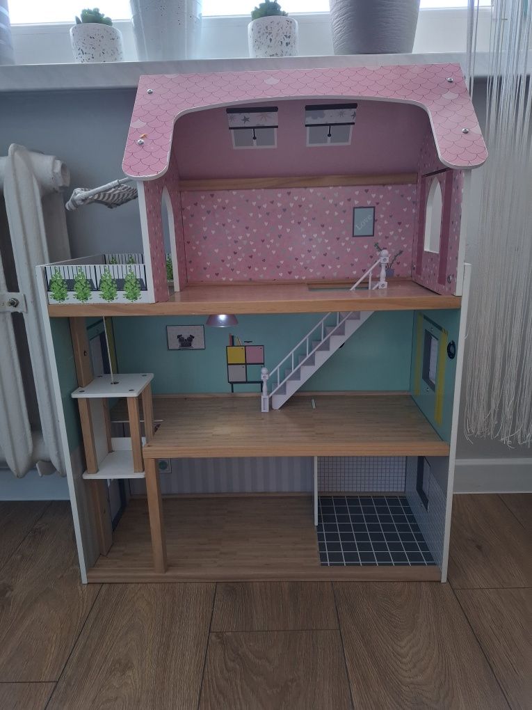 Domek dla lalek -lidl