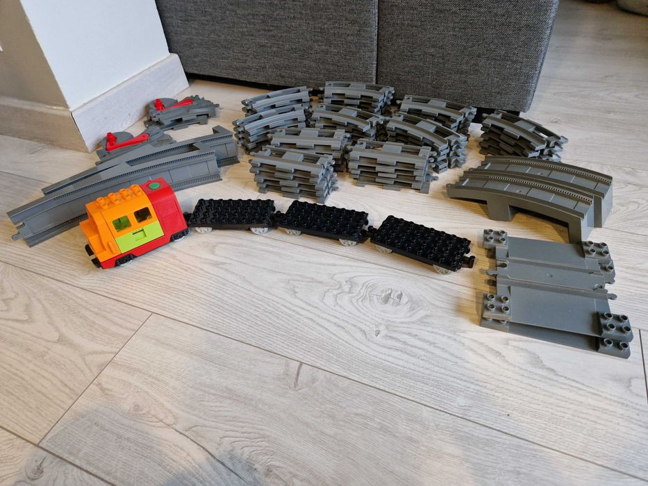 Lego DUPLO, duży zestaw, kolejka, pojazdy, ludziki, zwierzęta