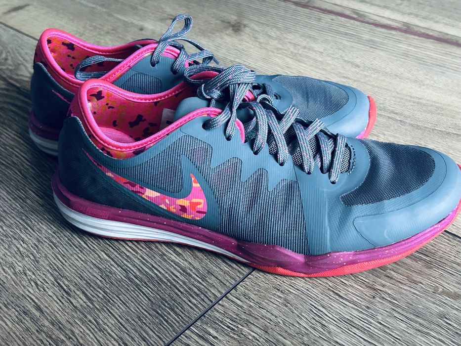Adidasy szare różowe Nike Dual Fusion 3 36,5 do biegania lub fitnessu