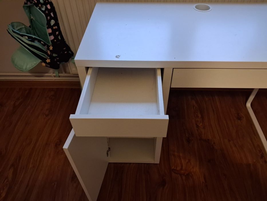 Szafa i biurko Ikea dla dziecka