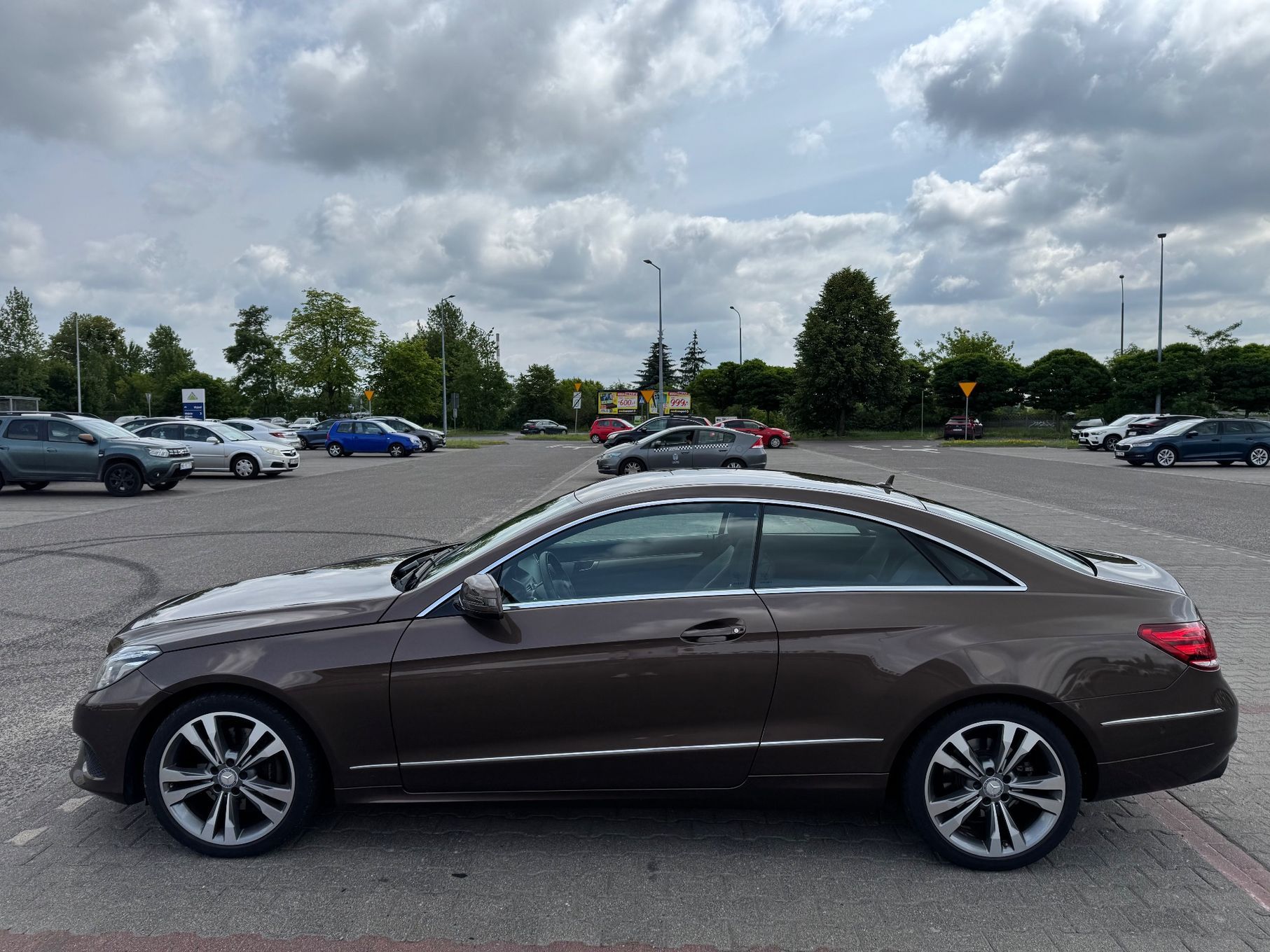 Mercedes-Benz Klasa E Mercedes, E200, Coupe, automat, benzyna, import Niemcy, bezwypadkowy