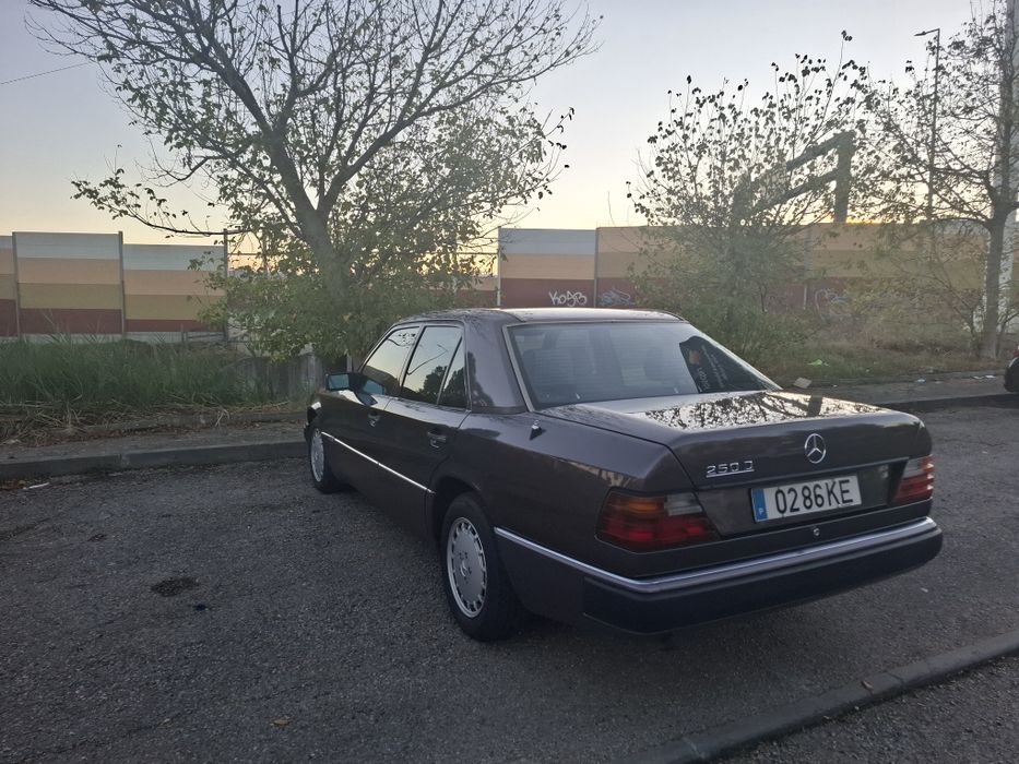 Mercedes w124 2.5D sportline