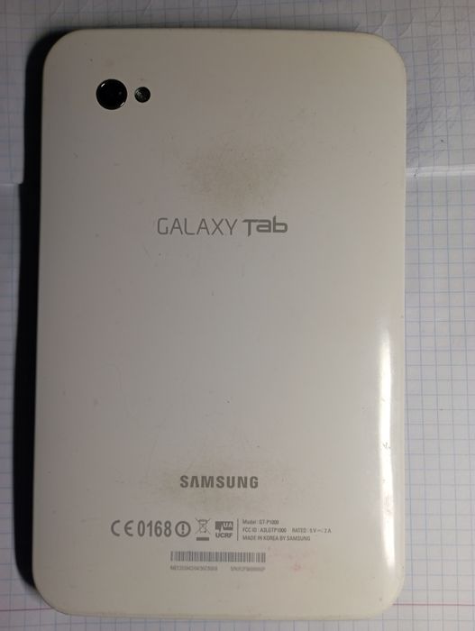 Планшет Digma Hit 7" или Samsung  GT-P1000