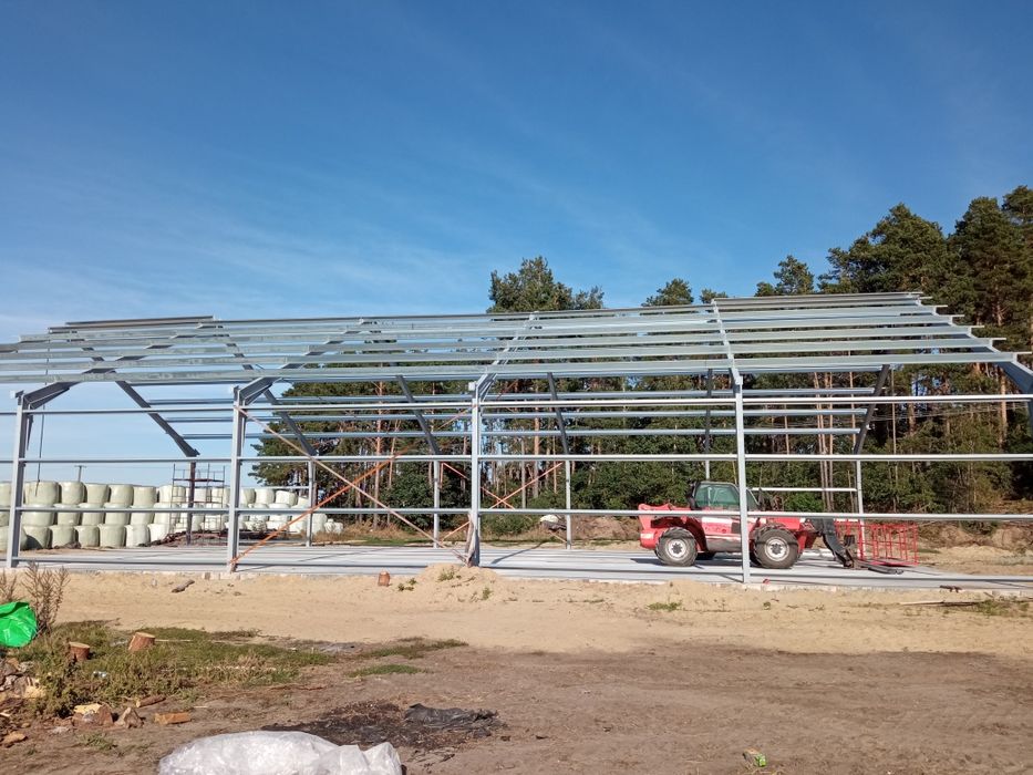 Konstrukcje stalowe. Garaże, wiaty, obory.