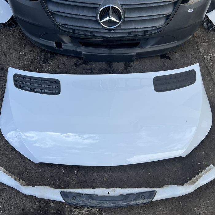 Морда на 907 Спринтер