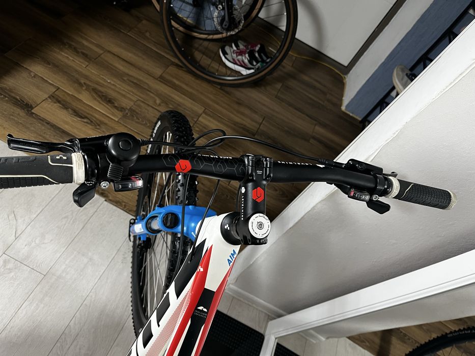 Cube Aim 27,5 (Алюмінієва рама 18”)