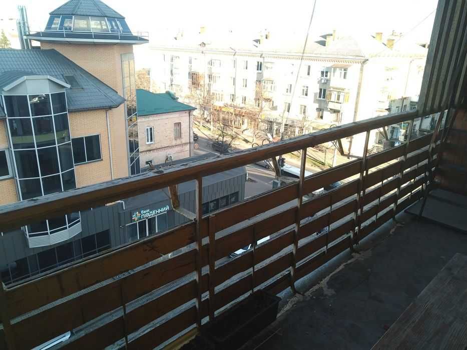 ЦЕНТРОВІШОЇ квартири НЕБУВАЄ 4 К, Центр ( Навпроти ТЦ Квартал)