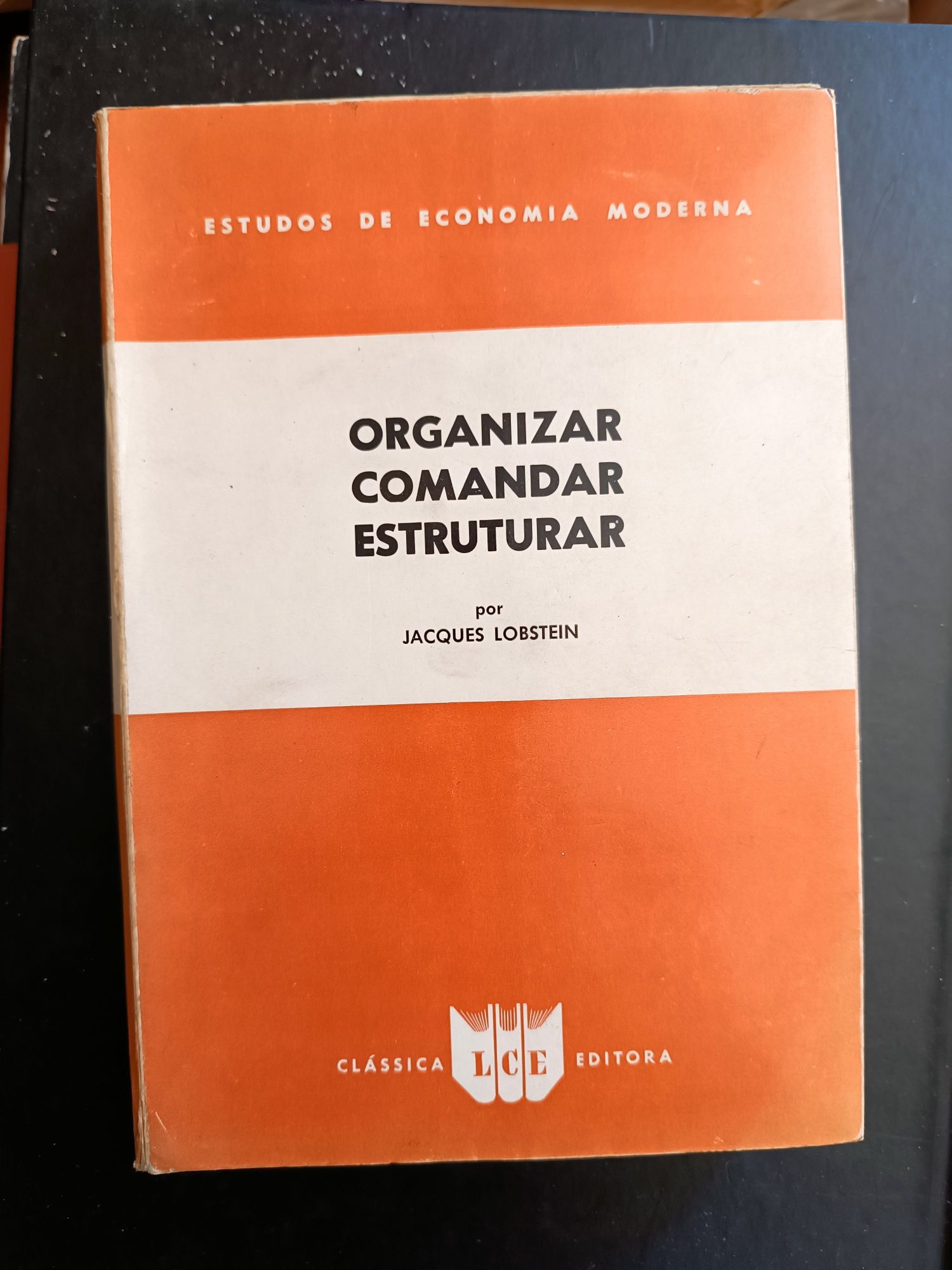 Lote de 51 livros variados