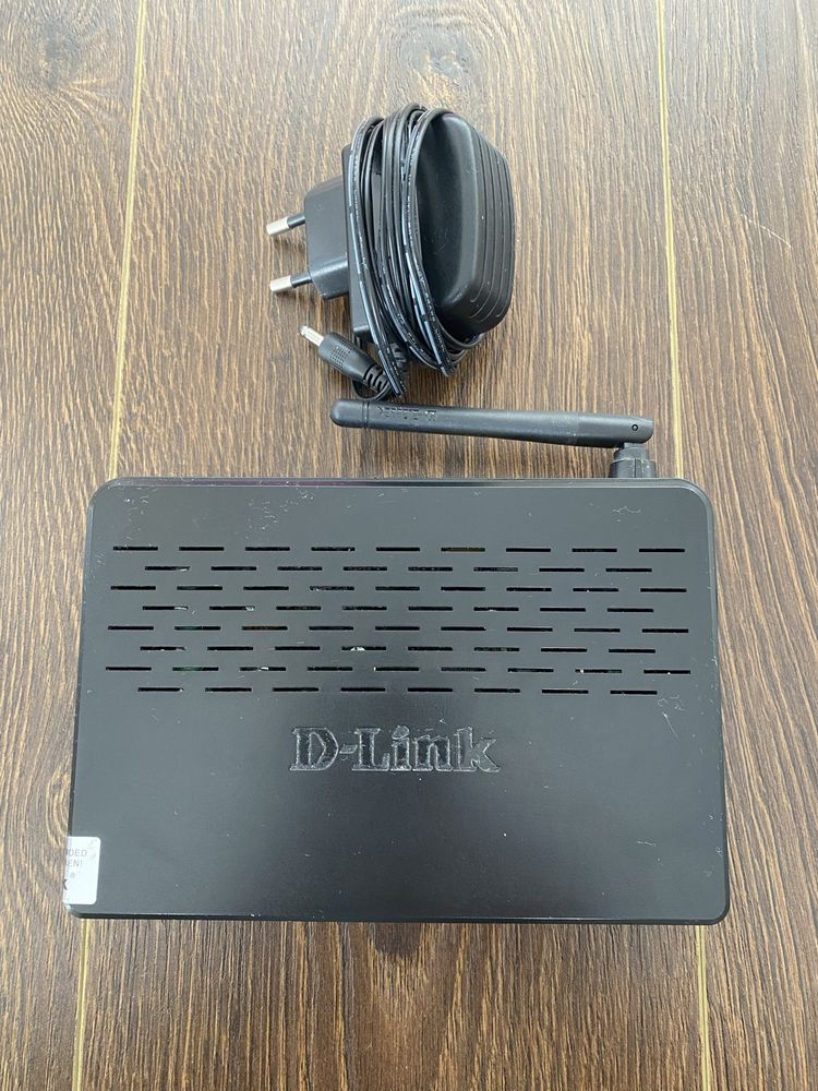 D-Link DSL-2600U Модем ADSL2+ с Wi-Fi 150Mbps