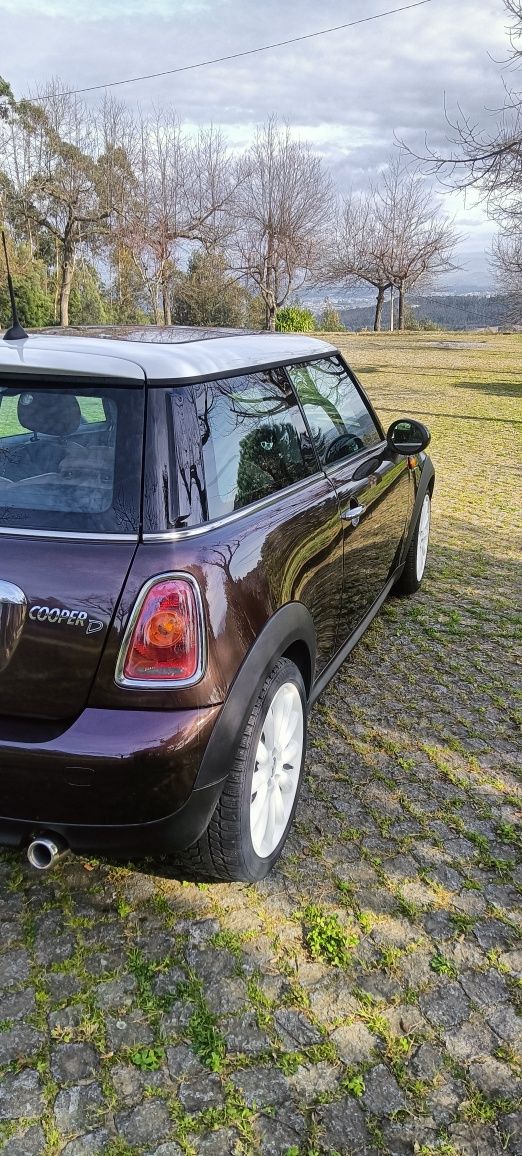 Mini Cooper d 50 anos