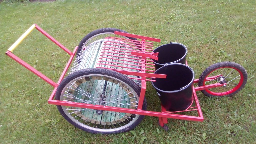 Zbieraczka, kombajn do jabłek, zbieracz sadowniczy