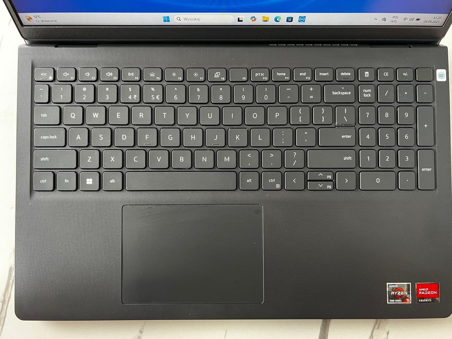 Mocny laptop Dell , Ryzen 5 7530u, 16GB RAM, 512 SSD, W11 Pro