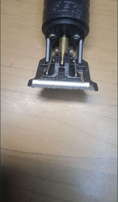 Машинка для стрижки волосся