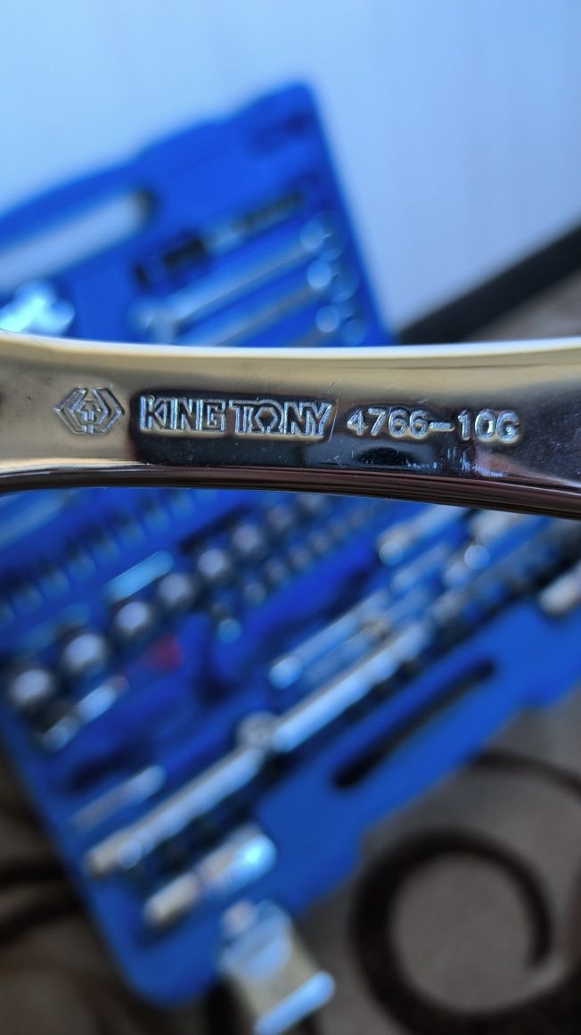 Набор инструмента универсальный King Tony SC7583MR 83 предмета