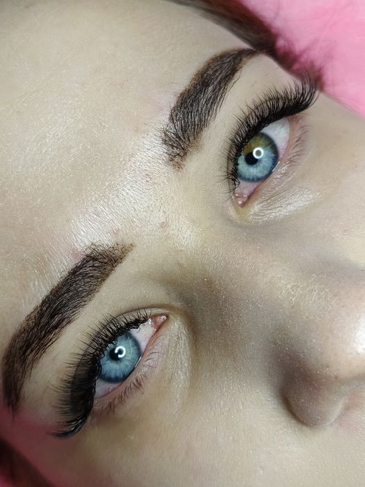 Наращивание ресниц