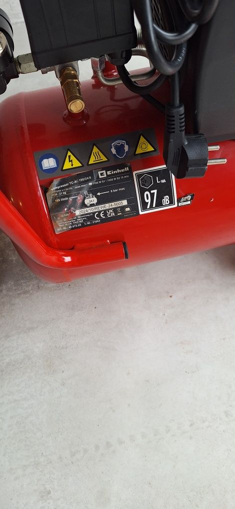 Kompresor olejowy Einhell TC-AC 190/24/8 24 l 8 bar
