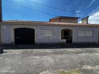 Casa Espetacular em Aveiro com Jardim e Garagem