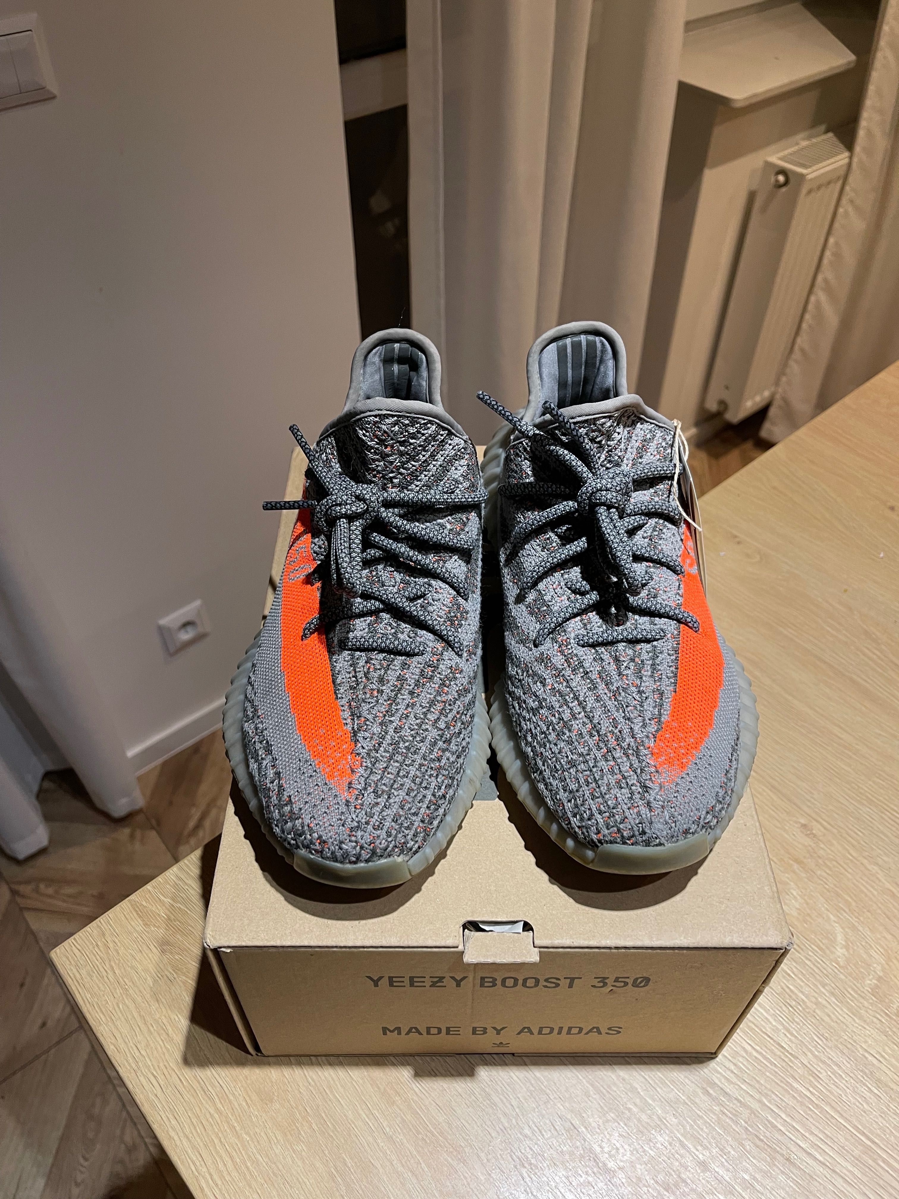adidas Yeezy boost 350 v2 beluga reflective 42 black white carbon s