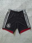 Szorty. Adidas. 122-128.