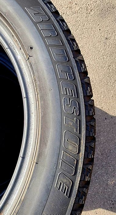 205.55.16 Bridgestone Blizzak Revo2 зима 4шт