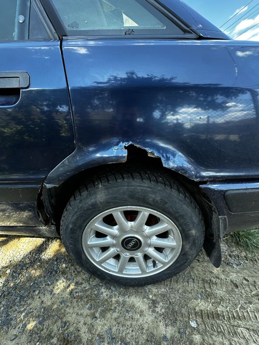 Ауді.      80       B3