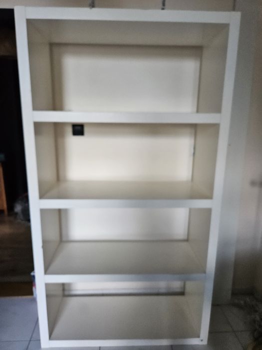 Sprzedam regał np na książki