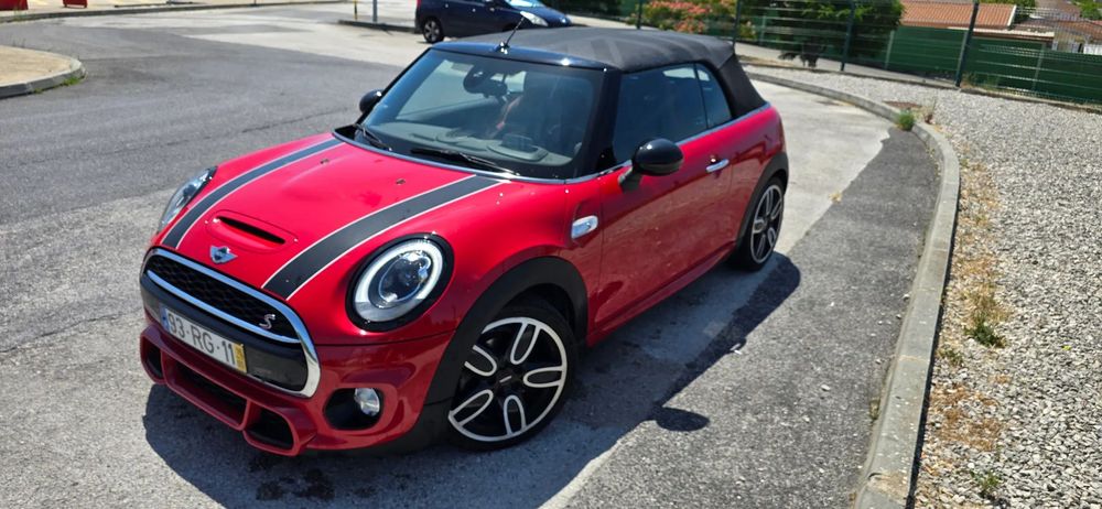 MINI Cabrio Cooper S Auto Desportiva