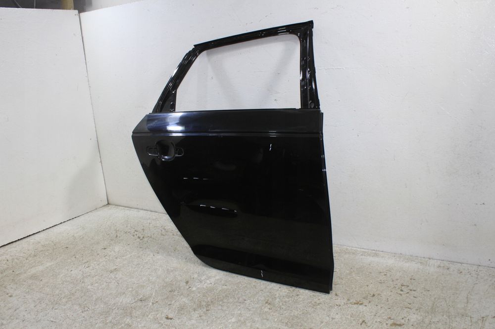 audi a4 b9 8w kombi drzwi prawe tył tylne