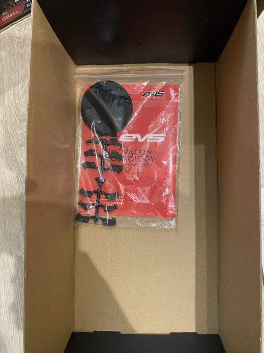 Мото брейси evs size s
