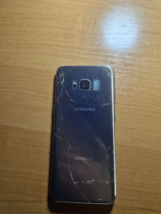 Samsung s8 американець