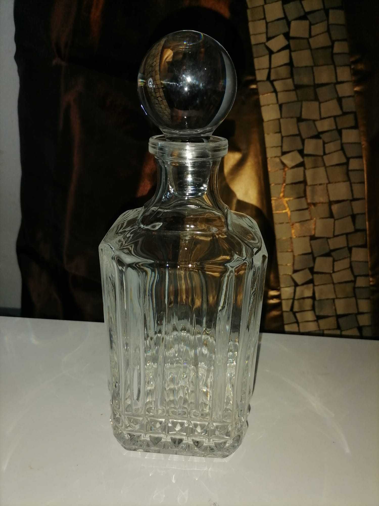Garrafas em cristal