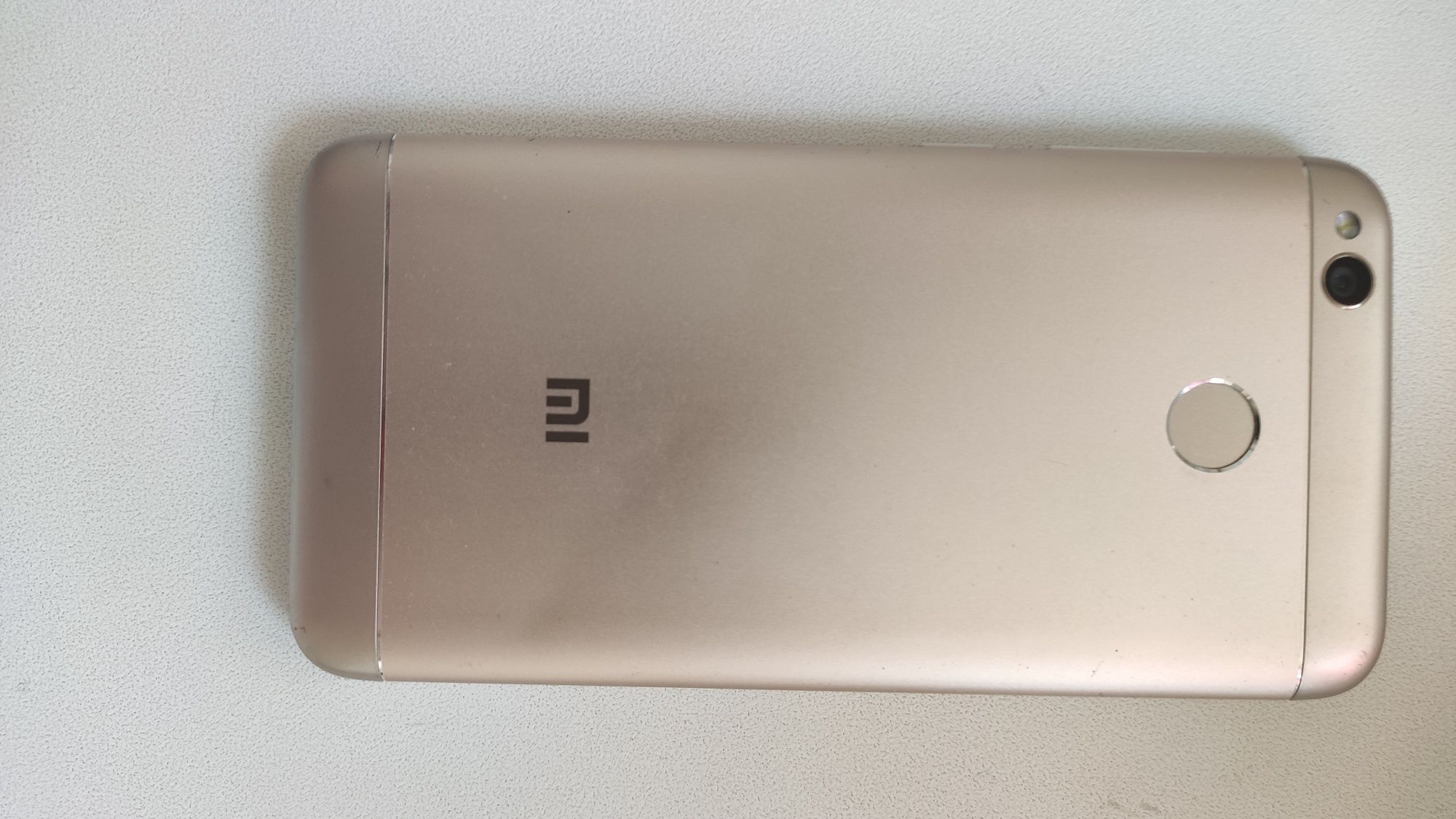 Телефон Redmi 4x