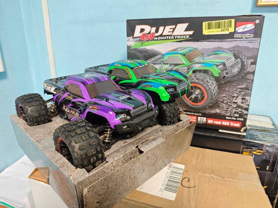 Радіокерований позашляховик-монстр HAIBOXING 2105 1:14 RC 39Km/h 4WD