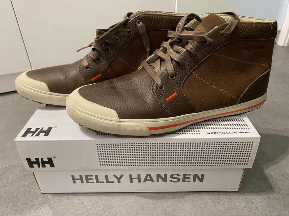 Продам мужские ботинки Helly Hansen