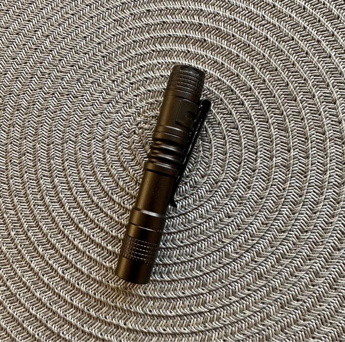 Кишеньковий ліхтар світодіодний (карманный фонарь светодиодный)