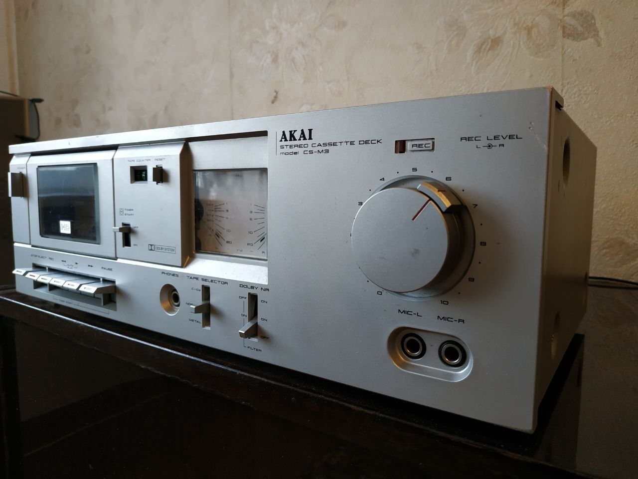 Кассетная дека AKAI CS-M3