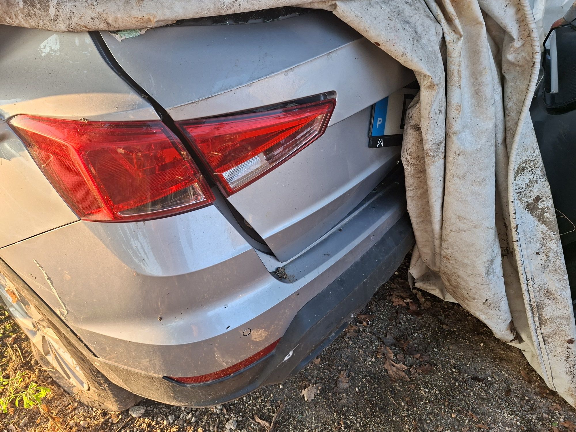 Mercedes w 213 seat arona Peugeot 206 ford fiesta  Citroën c3 aircross