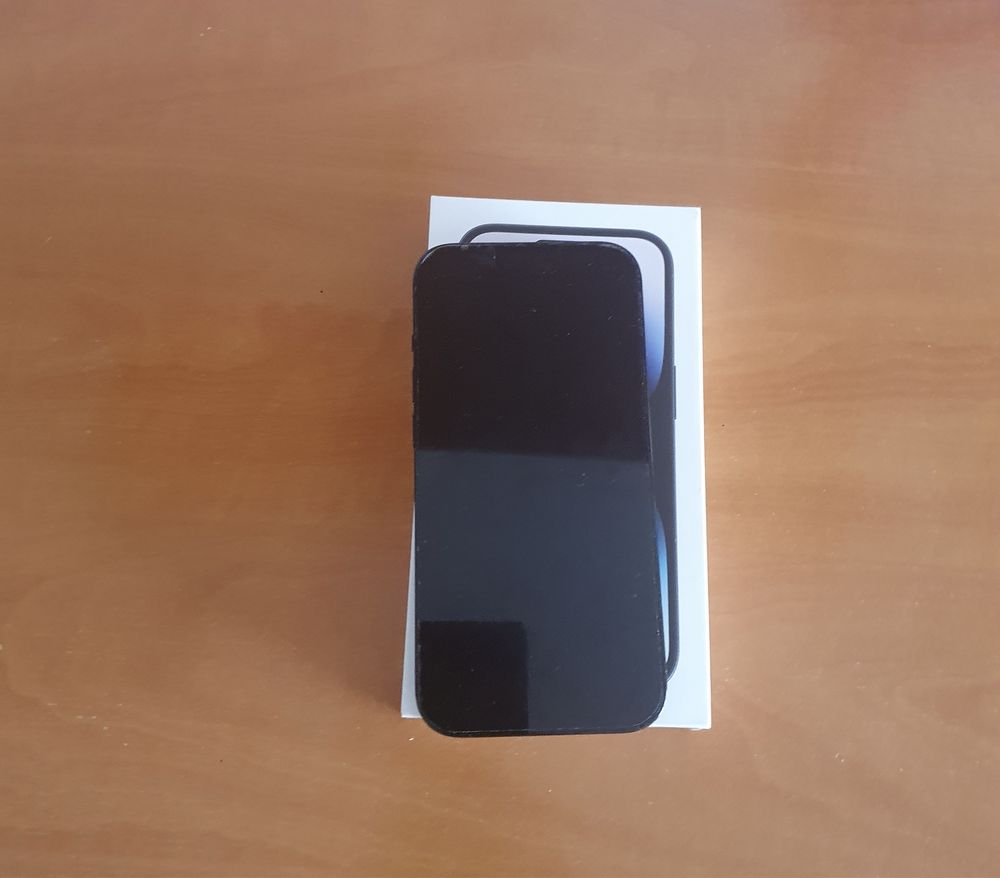 Apple iPhone 14 Pro - 256GB - Preto Sideral