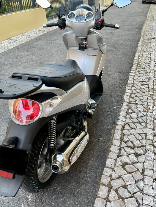 Aprilia Scarabeo 500ie light
