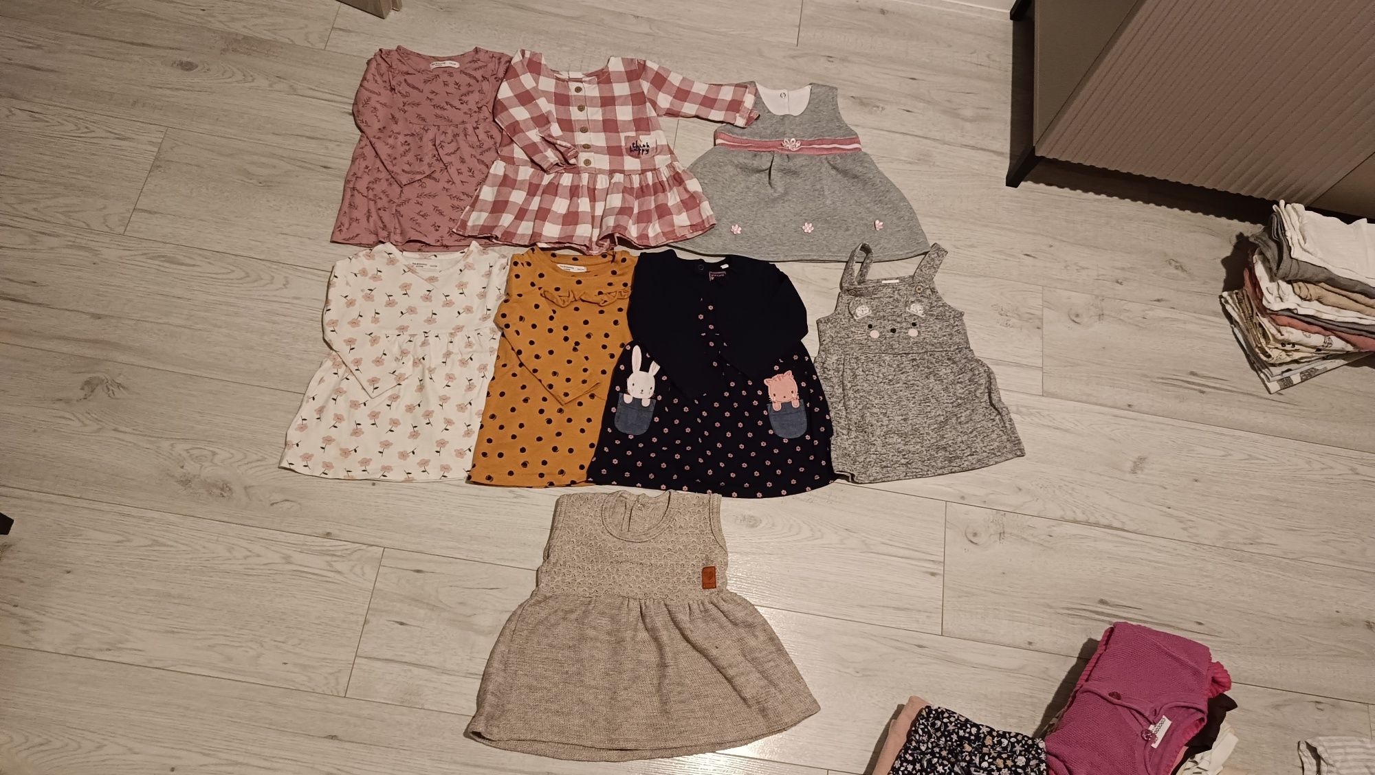 Paka paczka ubranka ubrania wiosenne wiosna dla dziewczynki 74 80